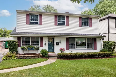 203 N Emerson St, Mount Prospect, IL 60056