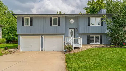 112 Nottingham Chase, Normal, IL 61761