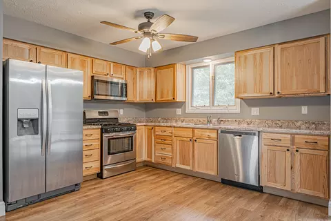 112 Nottingham Chase, Normal, IL 61761 photo 7