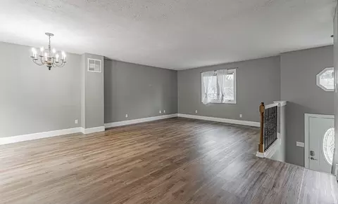 112 Nottingham Chase, Normal, IL 61761 photo 4