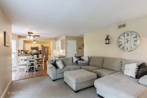 1880 Peach Tree Ln, Algonquin, IL 60102 photo 11