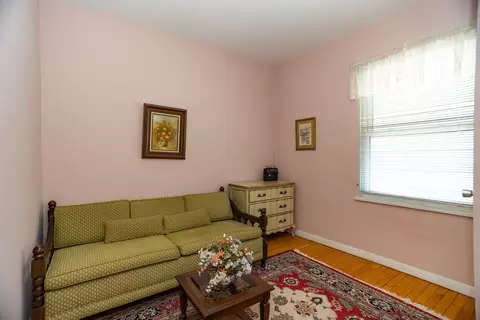 4437 N Albany Ave, Chicago, IL 60625 photo 19