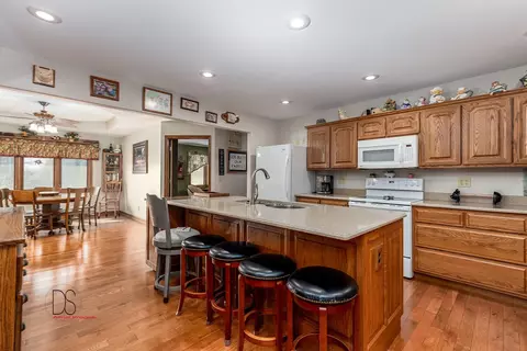 2902 E 1989th Rd, Marseilles, IL 61341 photo 4