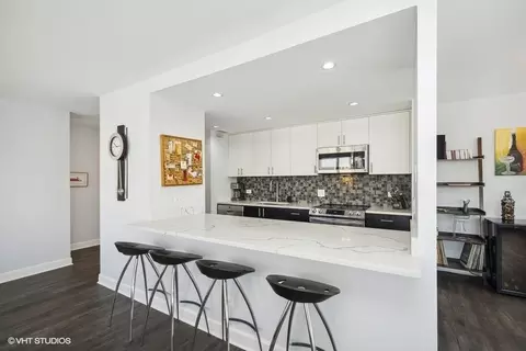30 E Huron St #5304, Chicago, IL 60611 photo 2