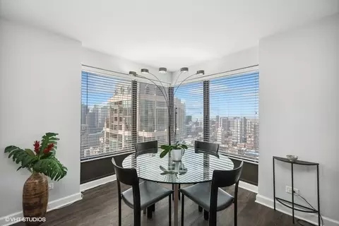 30 E Huron St #5304, Chicago, IL 60611 photo 9