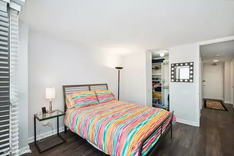 30 E Huron St #5304, Chicago, IL 60611 photo 16