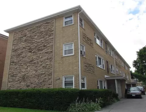 6717 W Irving Park Rd #2B, Chicago, IL 60634