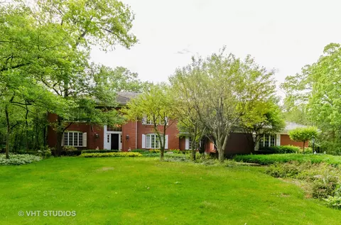 1540 Rudd Ct, Libertyville, IL 60048