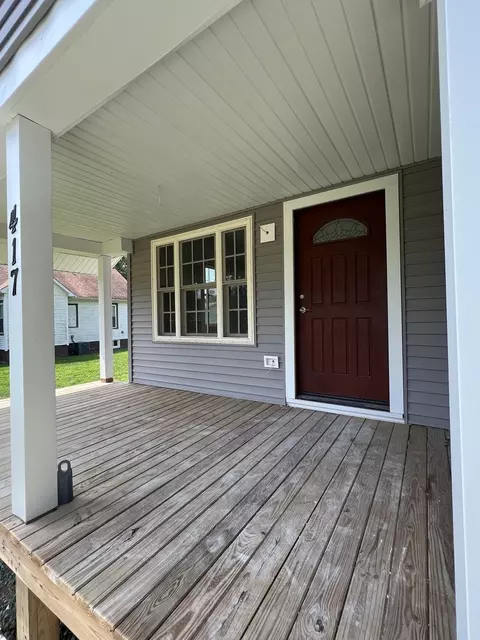 417 N Sangamon St, Bement, IL 61813 photo 3