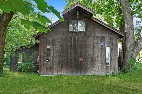 2311 Orchard Beach Rd, Mchenry, IL 60050 photo 2