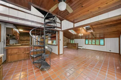 2311 Orchard Beach Rd, Mchenry, IL 60050 photo 13