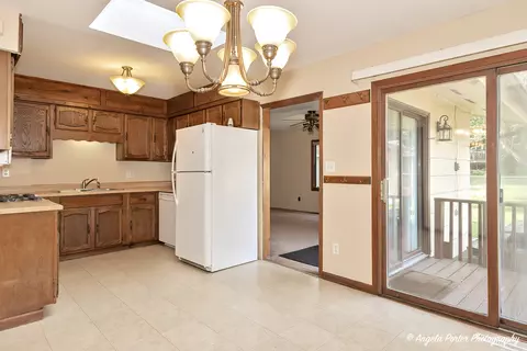 5801 Acorn Ln, Mchenry, IL 60051 photo 9