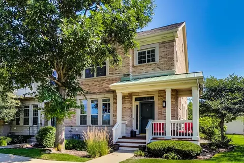 2670 W Lake Ave #2670, Glenview, IL 60026