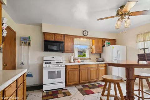 3010 Florence Ave, Steger, IL 60475 photo 6