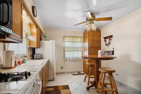 3010 Florence Ave, Steger, IL 60475 photo 8