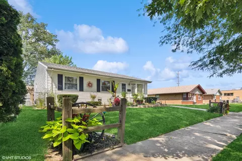 3010 Florence Ave, Steger, IL 60475 photo 2