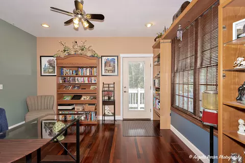 1506 Tecumseh Dr, Mchenry, IL 60050 photo 3