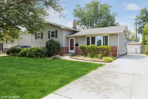 9548 Fran Lin Pkwy, Munster, IN 46321