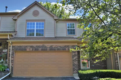 733 Longwood Dr, Algonquin, IL 60102