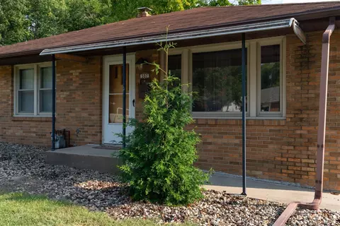 507 Marian Ave, Normal, IL 61761 photo 2