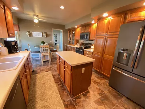 1409 Nan St, Dixon, IL 61021 photo 6