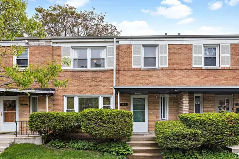 243 Elmwood Ave, Evanston, IL 60202