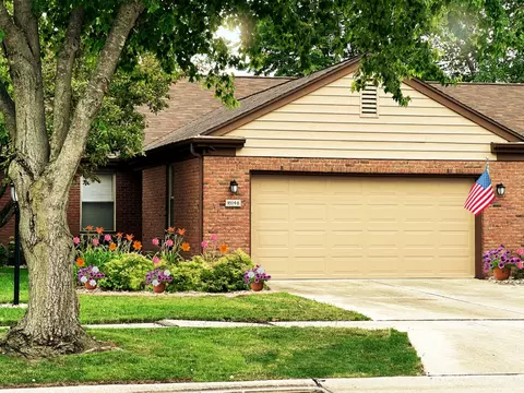 1804 Lakeside Dr #B, Champaign, IL 61821