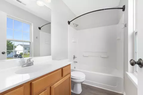 703 Osbron St, Plano, IL 60545 photo 17