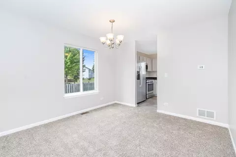 703 Osbron St, Plano, IL 60545 photo 6