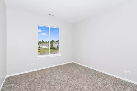703 Osbron St, Plano, IL 60545 photo 18