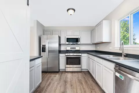 703 Osbron St, Plano, IL 60545 photo 11