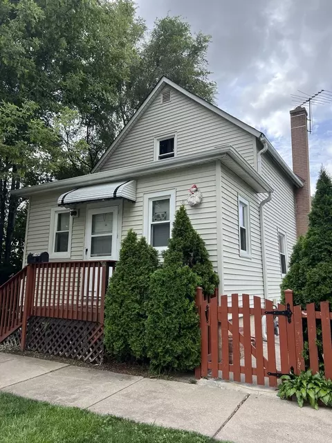 1469 Everett Ave, Des Plaines, IL 60018