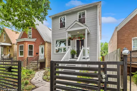 3447 W Hirsch St, Chicago, IL 60651