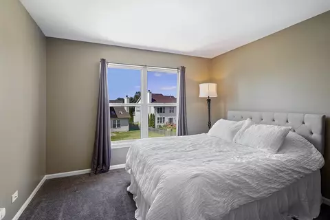 24050 W Champion Dr, Plainfield, IL 60585 photo 14
