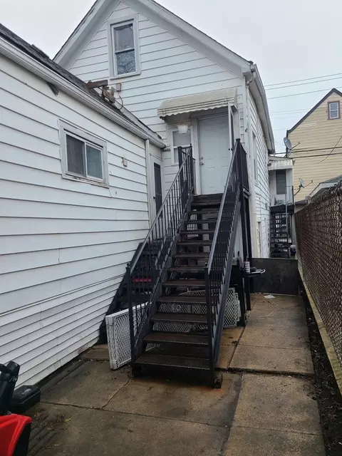 4441 S Wolcott Ave, Chicago, IL 60609