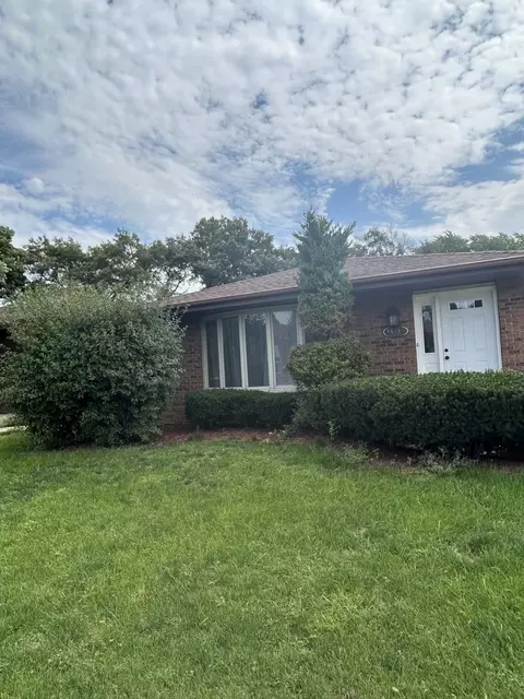11715 Lavergne Ave, Alsip, IL 60803