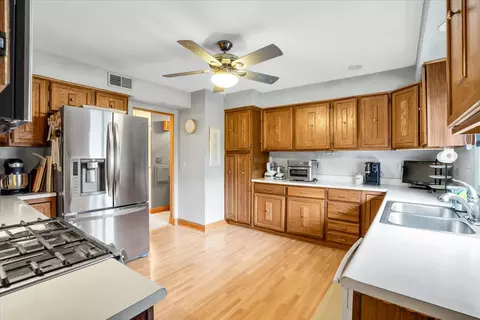 5 N250 Lloyd Ave, Itasca, IL 60143 photo 12