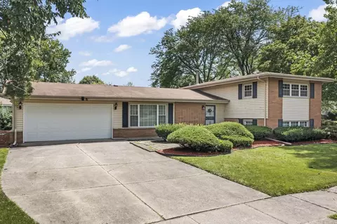 301 Springfield St, Park Forest, IL 60466