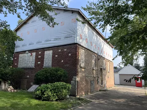 10125 W Fullerton Ave, Melrose Park, IL 60164