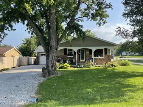 500 E Walnut St, Metamora, IL 61548 photo 3