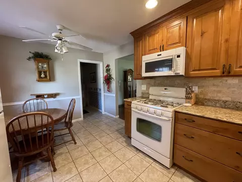 500 E Walnut St, Metamora, IL 61548 photo 6