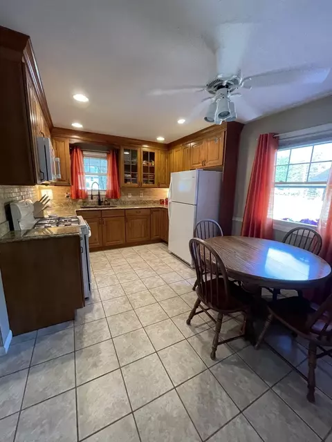 500 E Walnut St, Metamora, IL 61548 photo 8
