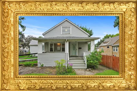 3712 East Ave, Berwyn, IL 60402