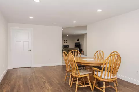 16 Brookstone Cir, Bloomington, IL 61704 photo 35
