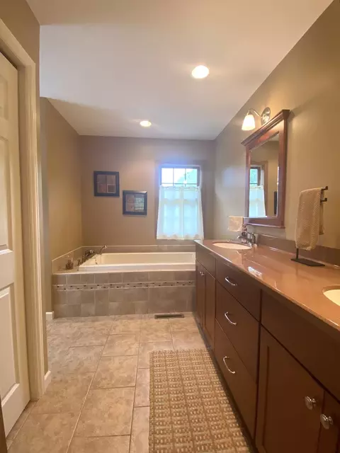 1309 Ardmore Dr, Cary, IL 60013 photo 25