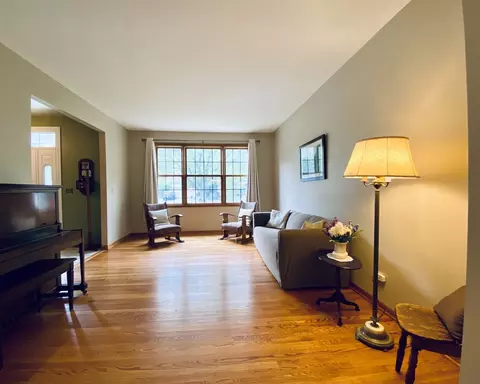 1309 Ardmore Dr, Cary, IL 60013 photo 8