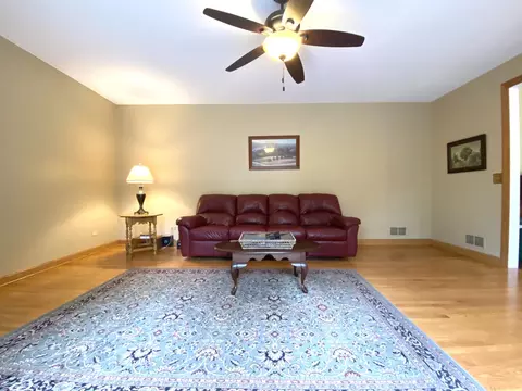 1309 Ardmore Dr, Cary, IL 60013 photo 18