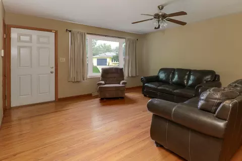 801 Sheridan Rd, Normal, IL 61761 photo 3