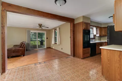 801 Sheridan Rd, Normal, IL 61761 photo 4