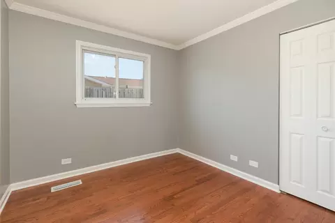 4439 Lisa Ln, Oak Forest, IL 60452 photo 15